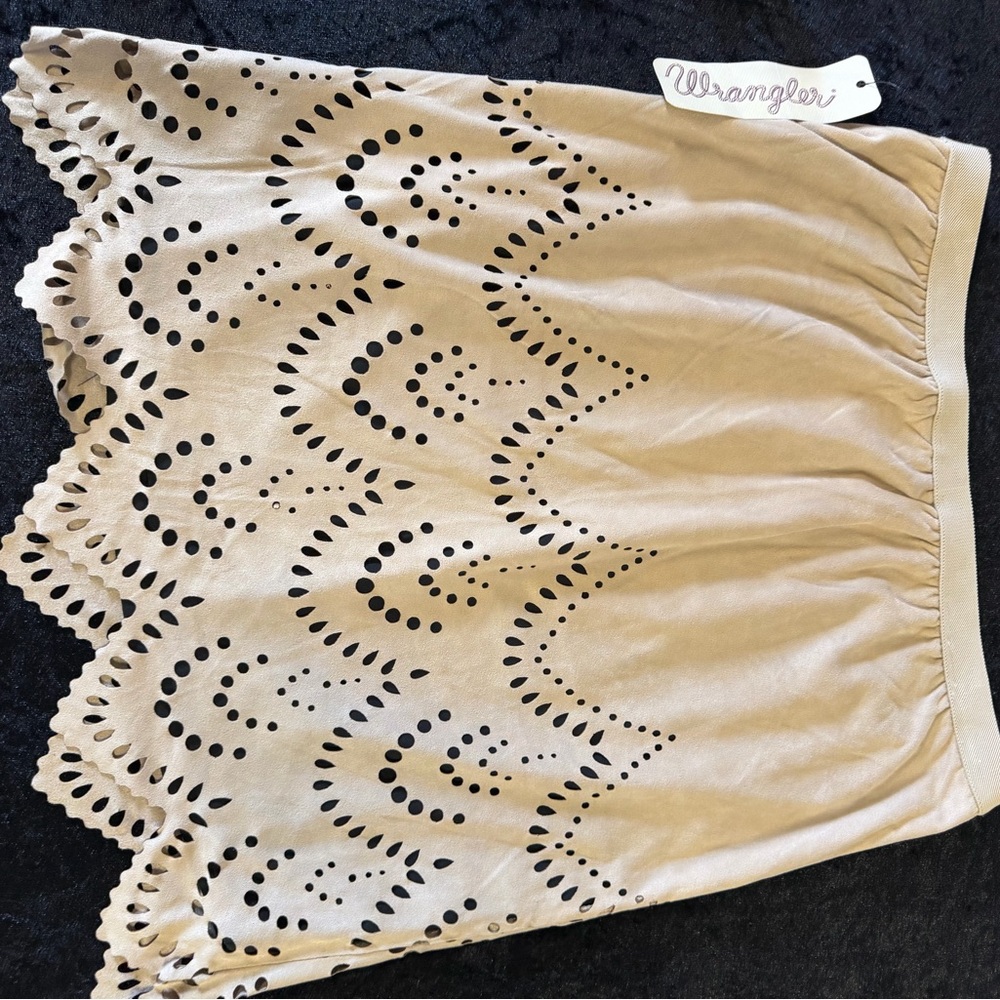 Wrangler NWT Laser Cut Skirt Medium Beige Scalloped Hem Boho - Picture 3 of 7